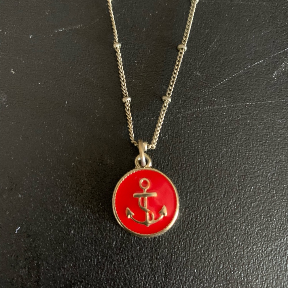 Anchor necklace